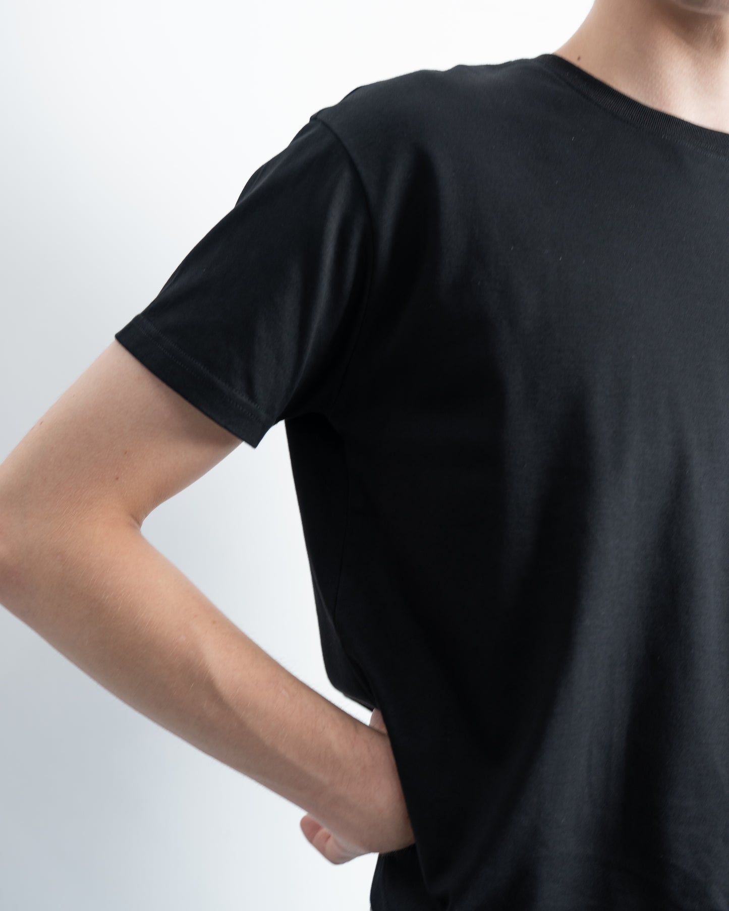 Cropped Tee Black